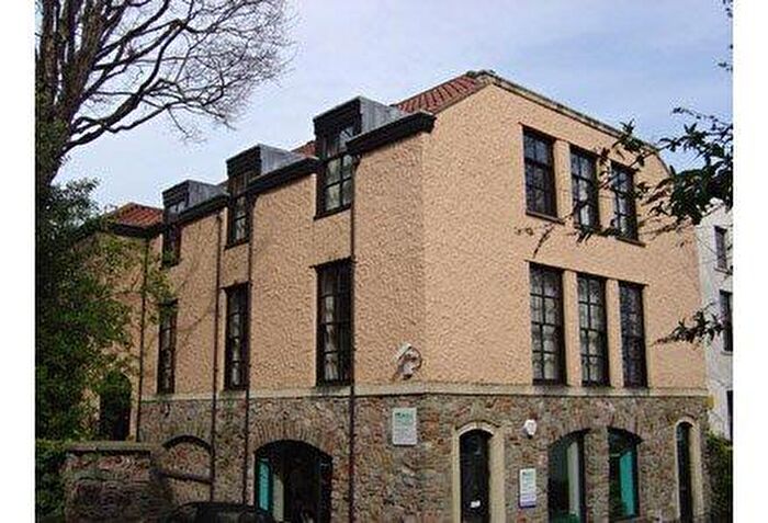 4 Bedroom Flat To Rent In Hope Chapel House Ref, BS8