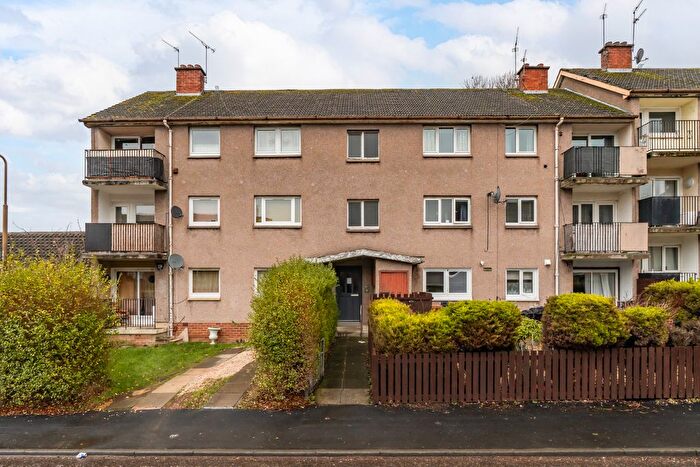 2 Bedroom Flat For Sale In / Ransome Gardens, Edinburgh, EH4
