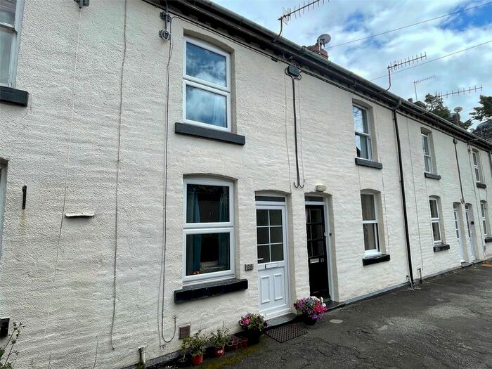 1 Bedroom Terraced House To Rent In Victoria Avenue, Llanidloes, Powys, SY18