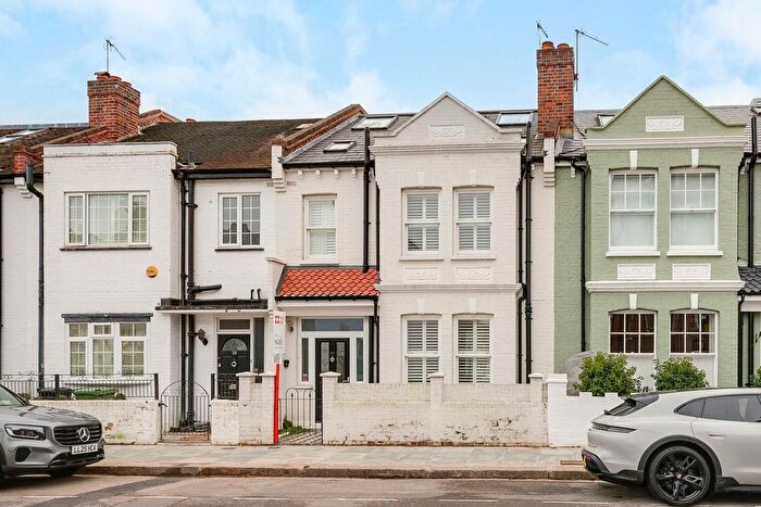 4 Bedroom Terraced House For Sale In Colehill Lane, Fulham, SW6