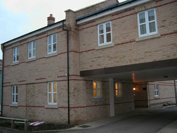 1 Bedroom Flat To Rent In West Street, St Neots, PE19