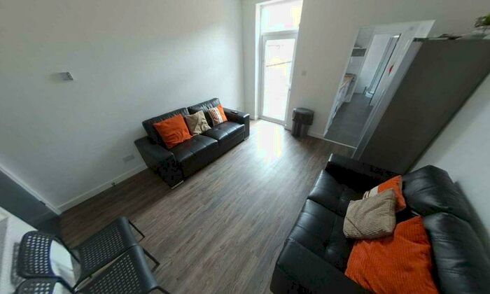 4 Bedroom Terraced House To Rent In Gordon St - Brand New House Available Sept &#;pppw, CV1