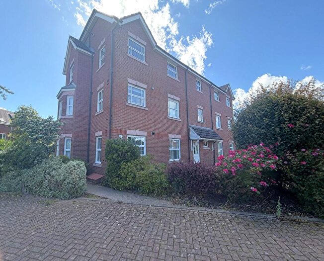 2 Bedroom Apartment To Rent In Water Mill Crescent, Sutton Coldfield, B76