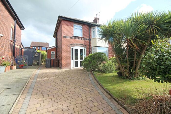 3 Bedroom Semi-Detached House To Rent In Fairlands Road, Bury, BL9