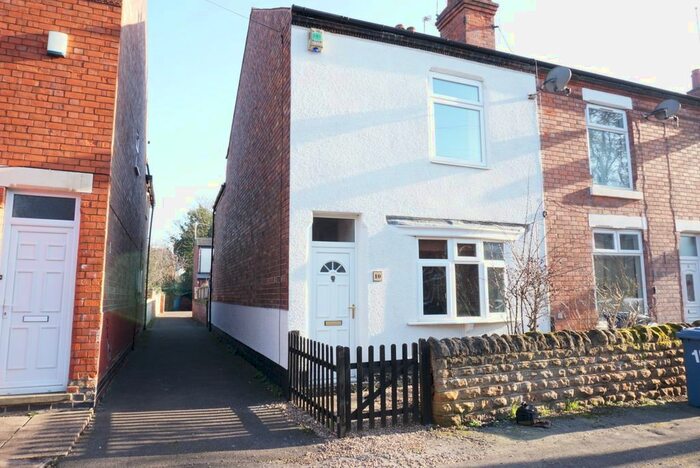 3 Bedroom End Of Terrace House To Rent In West Avenue, West Bridgford, Nottingham, NG2
