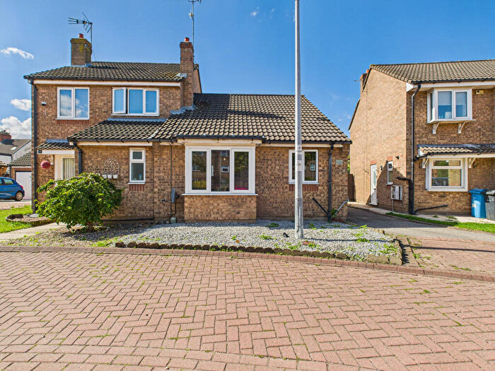 2 Bedroom Bungalow To Rent In Coultas Court, Hull, North Humberside, HU3