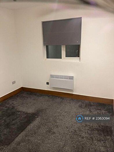 1 Bedroom Flat To Rent In Lower Addiscombe Road, Croydon, CR0