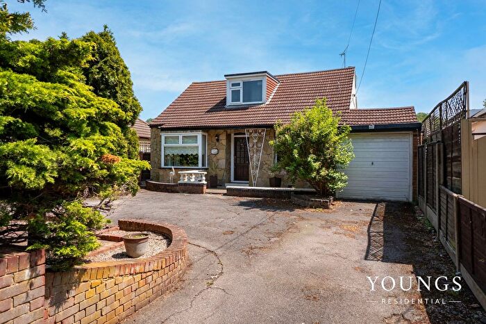 3 Bedroom Detached House For Sale In Spencer Road, Benfleet, SS7