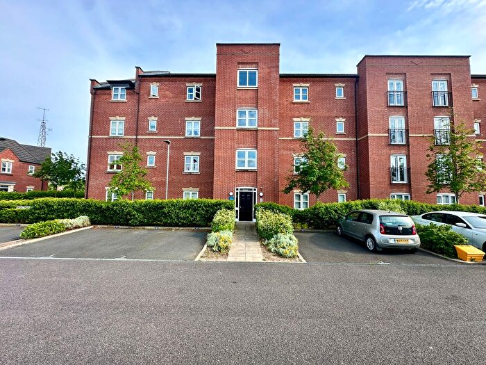 2 Bedroom Flat For Sale In Edgewater Place, Warrington, WA4
