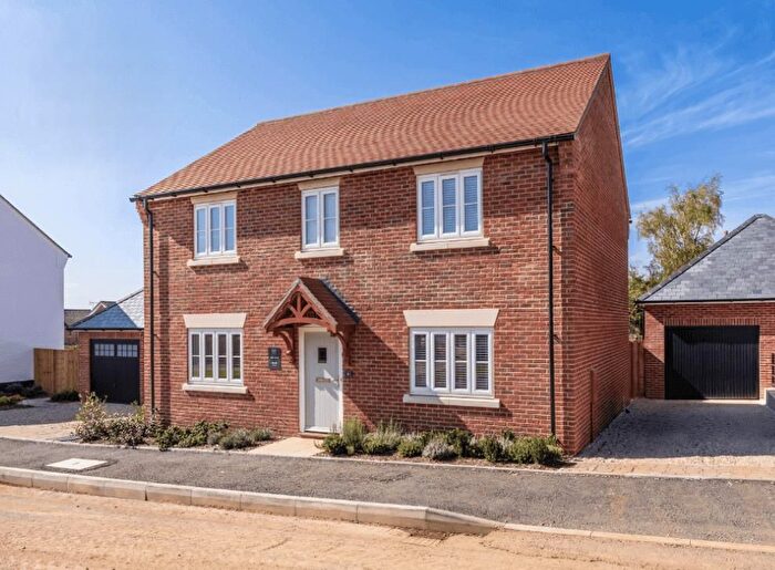 4 Bedroom Detached House For Sale In Fiddleford Ridge, Sturminster Newton, DT10