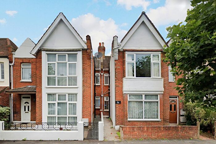 4 Bedroom Terraced House For Sale In Ethelbert Road, Wimbledon, SW20