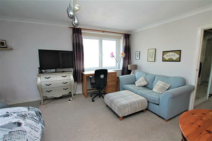 Flat To Rent In Kings Road, Brighton, BN1