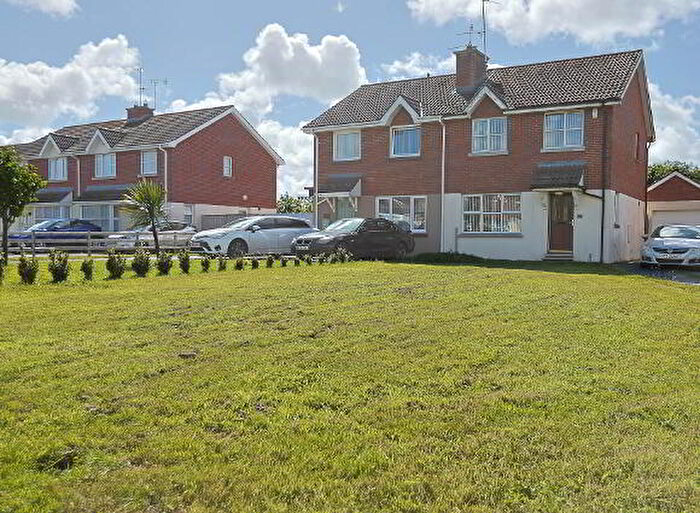 3 Bedroom Semi-Detached House For Sale In Avondale Manor, Craigavon, BT64
