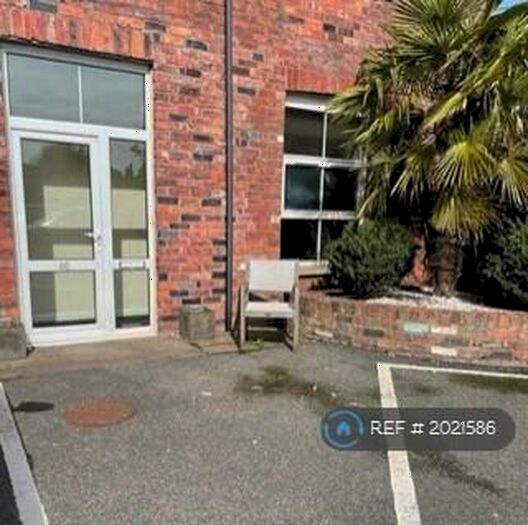 2 Bedroom Flat To Rent In Peel Mills, Morley, Leeds, LS27