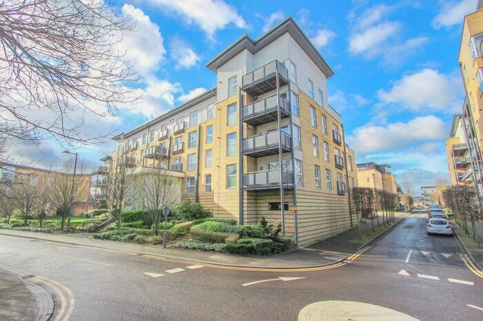 1 Bedroom Flat To Rent In Metropolitan Station Approach, Watford, WD18