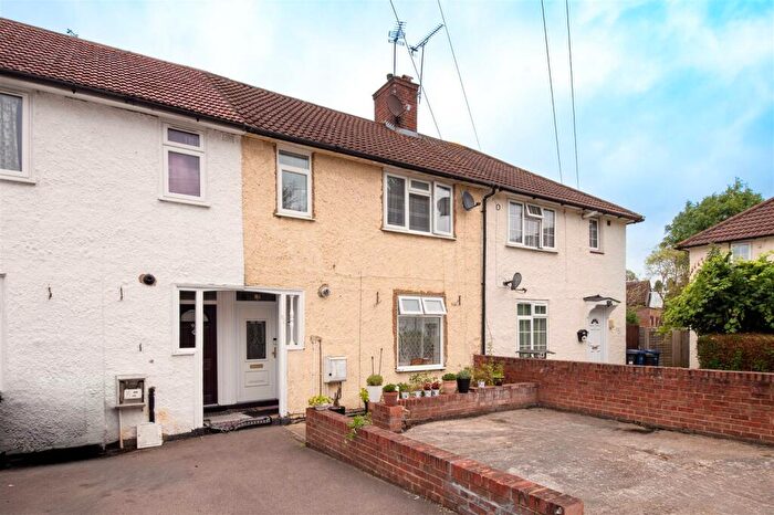 3 Bedroom Terraced House For Sale In Goldbeaters Grove, Edgware, HA8
