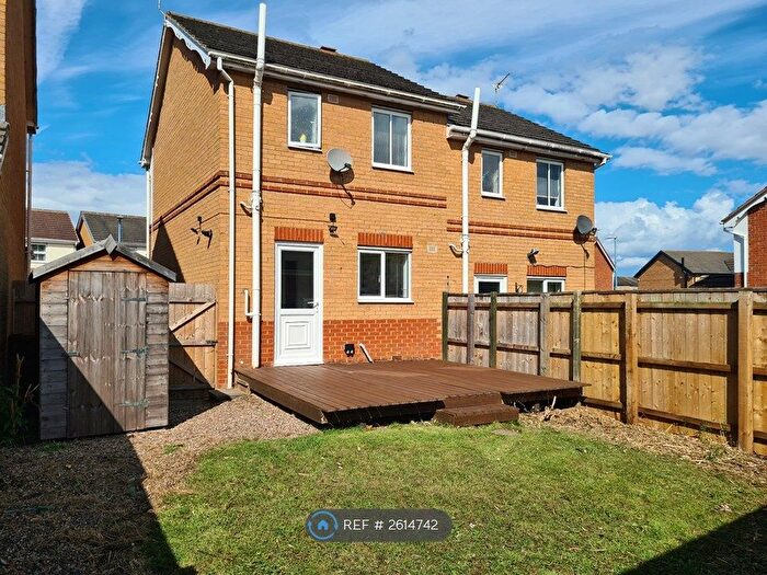 2 Bedroom Semi-Detached House To Rent In Templeton Close, Hartlepool, TS27