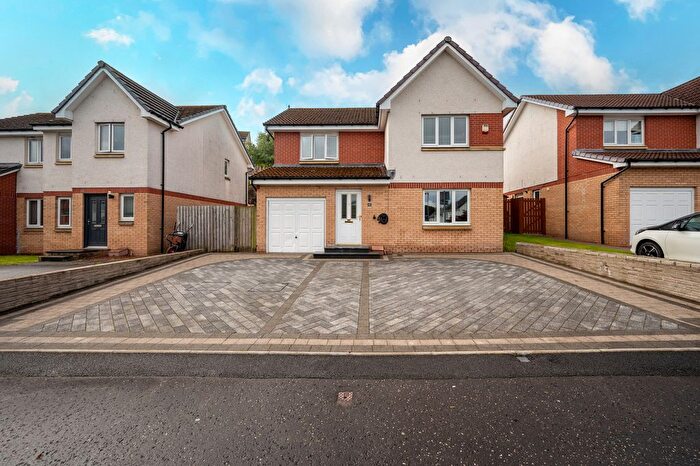 4 Bedroom Detached House For Sale In Glenlyon Place, Cathkin, G73