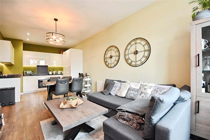 2 Bedroom Flat For Sale In Eagle Way, Great Warley, Brentwood, Essex, CM13