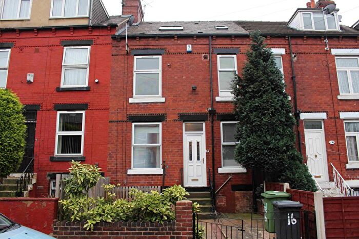 2 Bedroom Terraced House To Rent In Darfield Place, Leeds, West Yorkshire, LS8