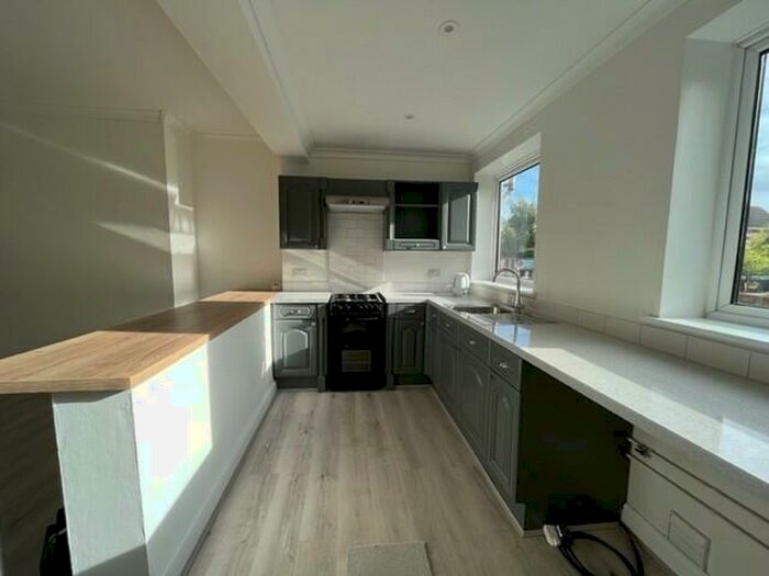 2 Bedroom House To Rent In Calow Lane, Hasland, Chesterfield, S41