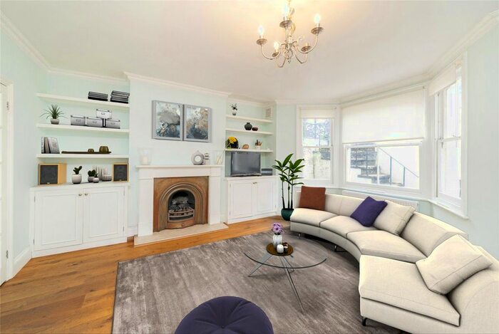 2 Bedroom Flat To Rent In Aynhoe Road, London, W14