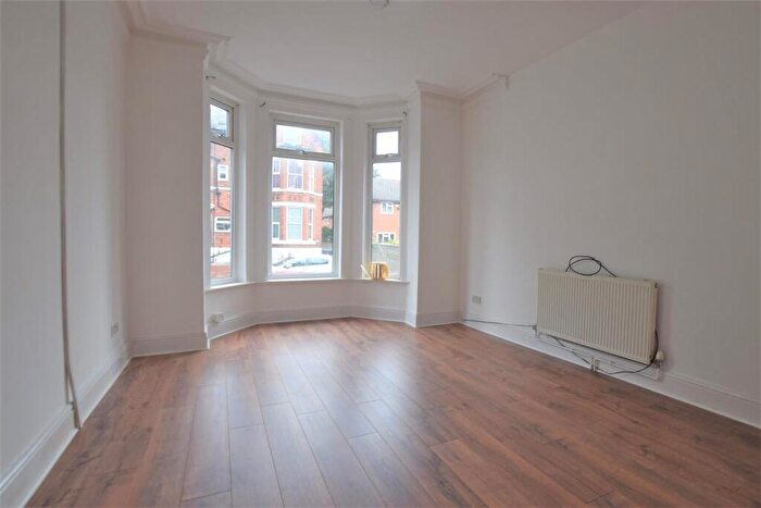 1 Bedroom Apartment To Rent In Clarendon Road, Manchester, M16