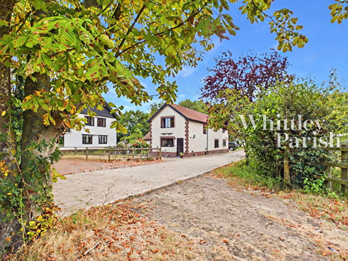 3 Bedroom Semi-Detached House For Sale In The Street, Horham, Eye, IP21