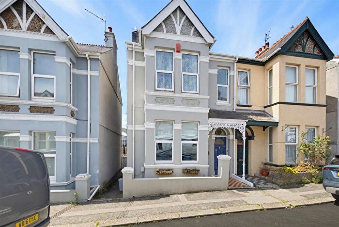 5 Bedroom Semi-Detached House For Sale In Meredith Road, Peverell, Plymouth, PL2