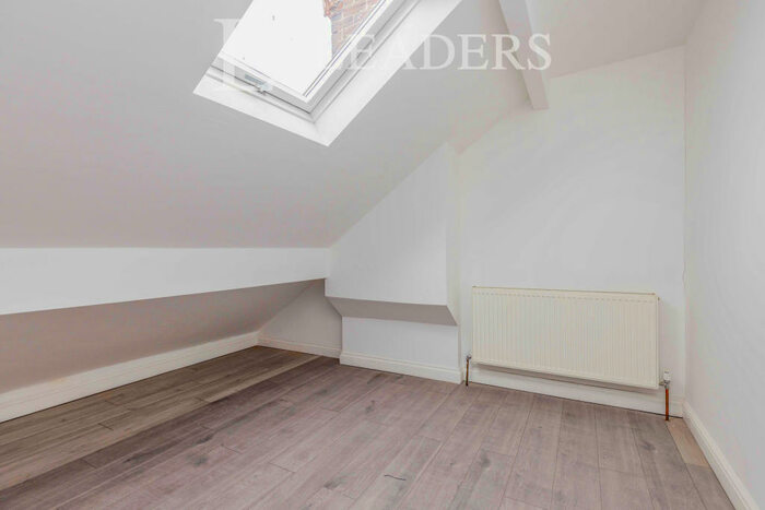 1 Bedroom Terraced House To Rent In % Off The First Months Rent - Room, Turner Street, ST1