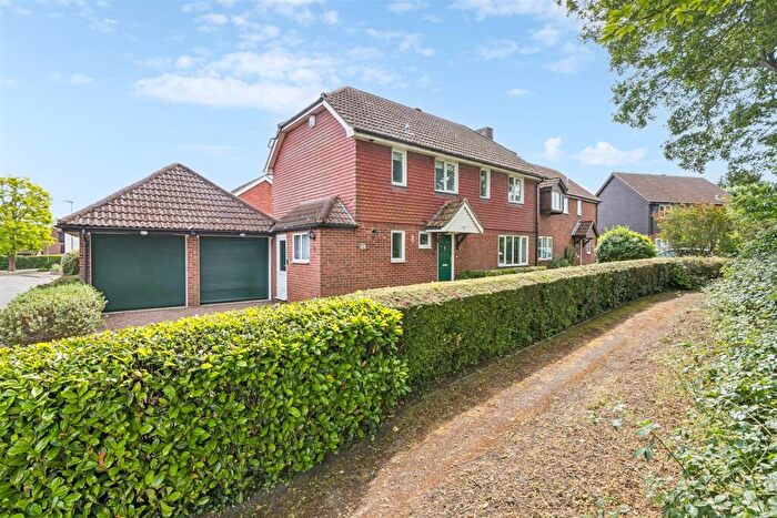 4 Bedroom Detached House For Sale In Unwin Close, Letchworth Garden City, SG6
