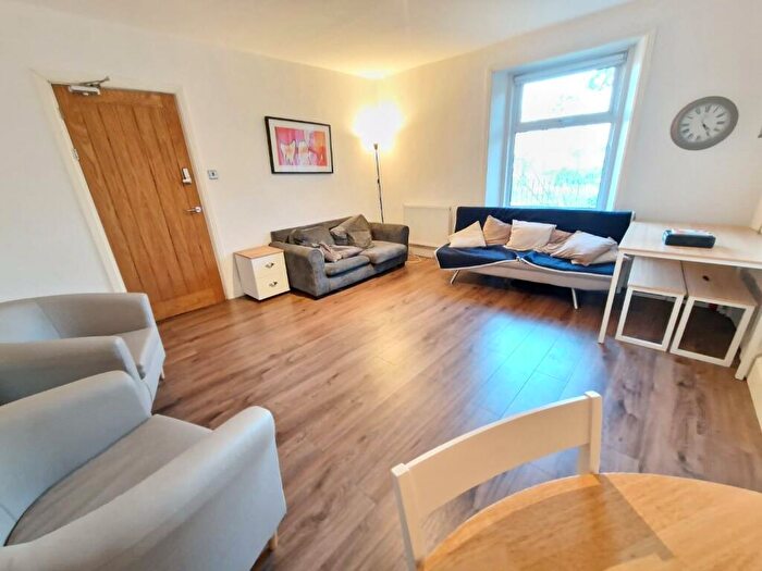 3 Bedroom Terraced House To Rent In Old Durham Road, Gateshead, NE8