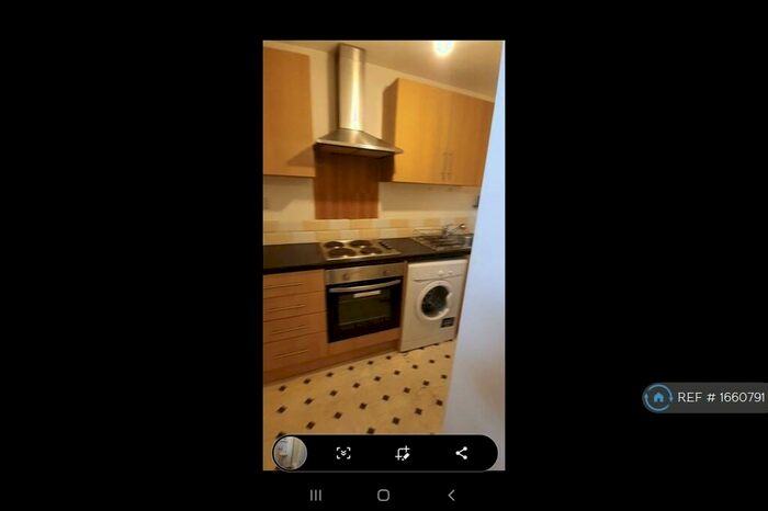 Studio To Rent In Low Street, Sutton-In-Ashfield, NG17