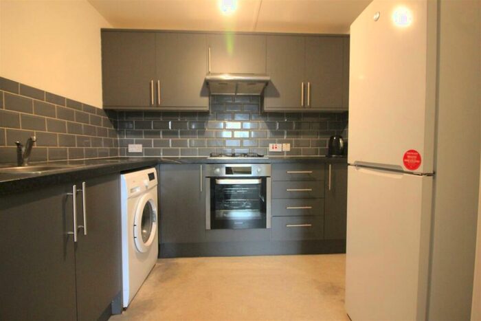 2 Bedroom Flat To Rent In Ashley Road, Bristol, BS6