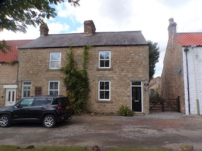 2 Bedroom Cottage To Rent In Rose Cottage, Summerhouse, DL2