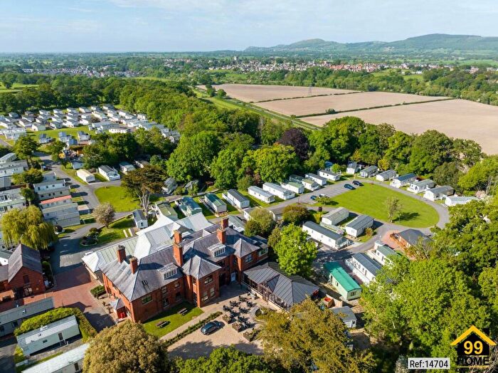 2 Bedroom Park Home For Sale In Resort Lyons Eryl Hall, St Asaph, Denbighshire, LL17