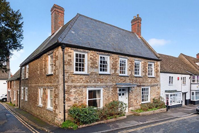 7 Bedroom Town House For Sale In Sheep Street, Highworth, Wiltshire, SN6