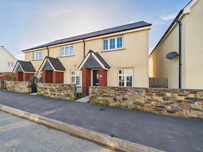 2 Bedroom End Of Terrace House For Sale In Reden Road, Bude, Cornwall, EX23