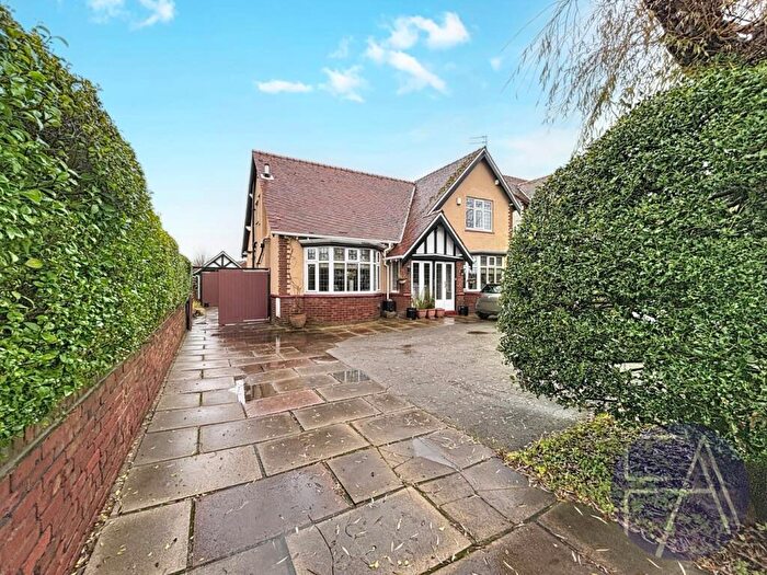 4 Bedroom Detached House For Sale In Liverpool Road, Southport, Merseyside, PR8