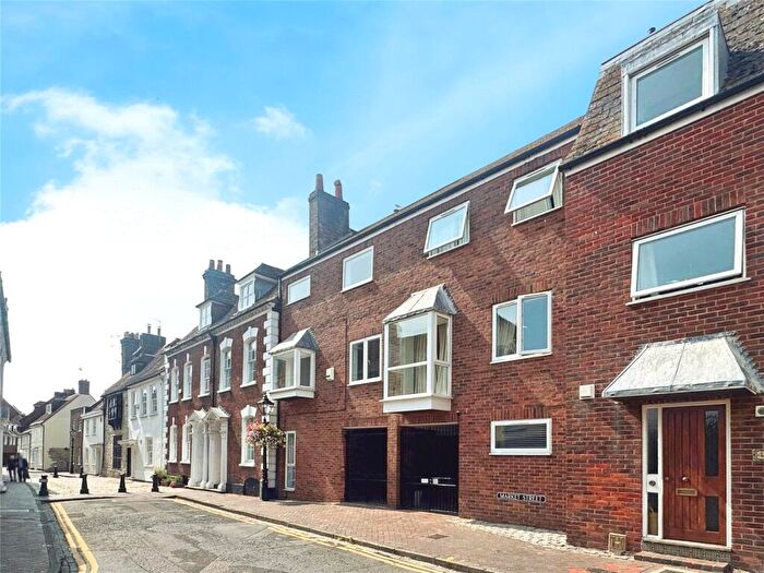 4 Bedroom Semi-Detached House To Rent In St Aubyns Court, Poole, Dorset, BH15