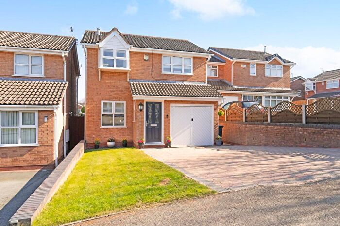 3 Bedroom Detached House For Sale In Palace Close, Flint, CH6