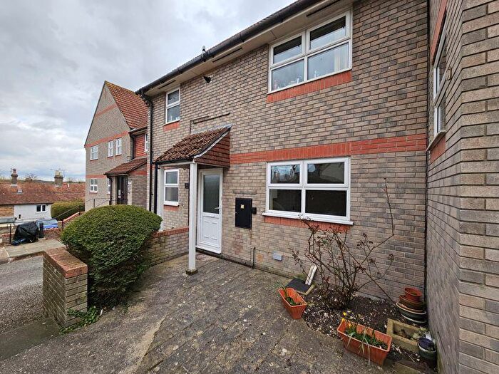 1 Bedroom Flat To Rent In North Square, Dorchester, DT1