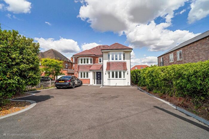 4 Bedroom Detached House To Rent In Bingham Road, Radcliffe-on-Trent, Nottingham, Nottinghamshire, NG12