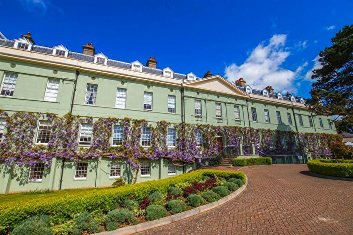 2 Bedroom Apartment To Rent In Forbes Place, Chichester, PO19