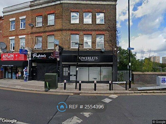 3 Bedroom Flat To Rent In Palace Gates Road, London, N22