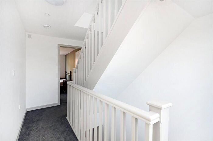 1 Bedroom Flat To Rent In Dun Street, Sheffield, Uk, S3