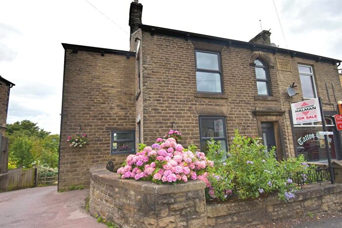 4 Bedroom Semi-Detached House For Sale In Albion Road, New Mills, High Peak, SK22