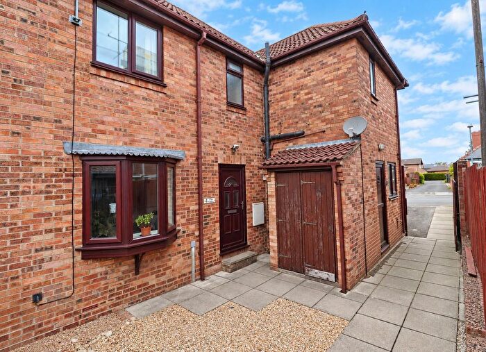 1 Bedroom Terraced House For Sale In Kirkland Street, Pocklington, York, YO42
