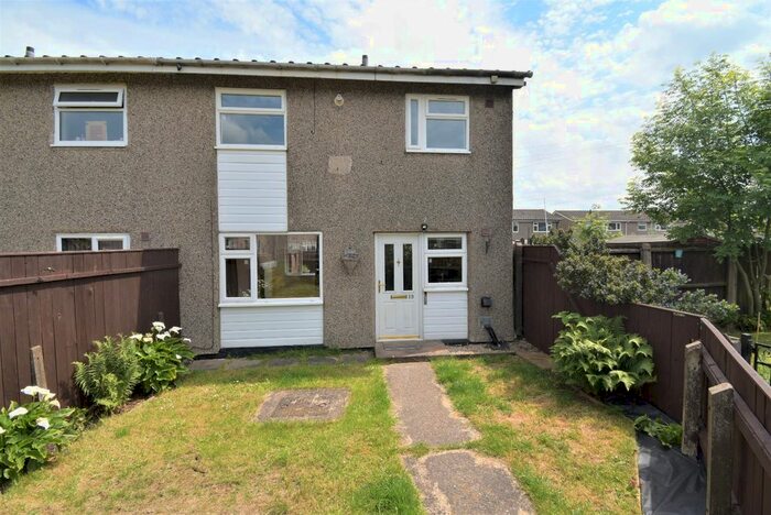 3 Bedroom Semi-Detached House To Rent In Newport Walk, Immingham, South Humberside, DN40