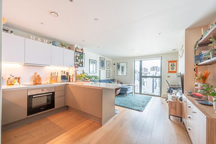 1 Bedroom Flat For Sale In Engineers Way, Wembley Park, Wembley, HA9